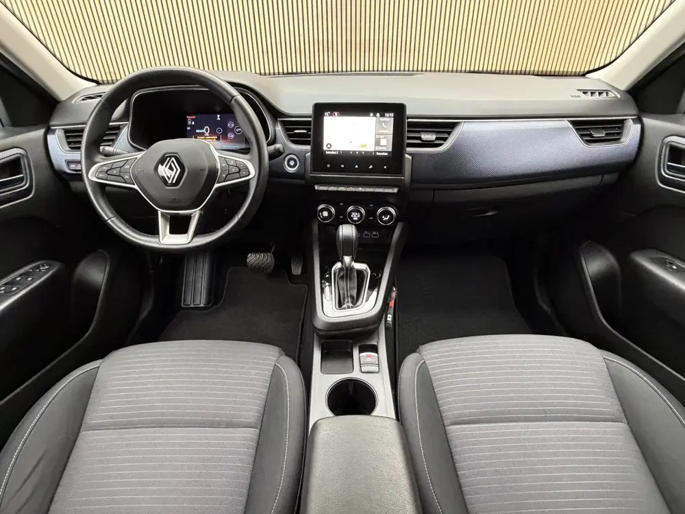 Renault Arkana 1.6 E-Tech full hybrid 145 Evolution uit 2024, foto 2