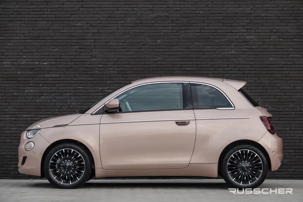 Fiat 500e 118Pk uit 2022, foto 4