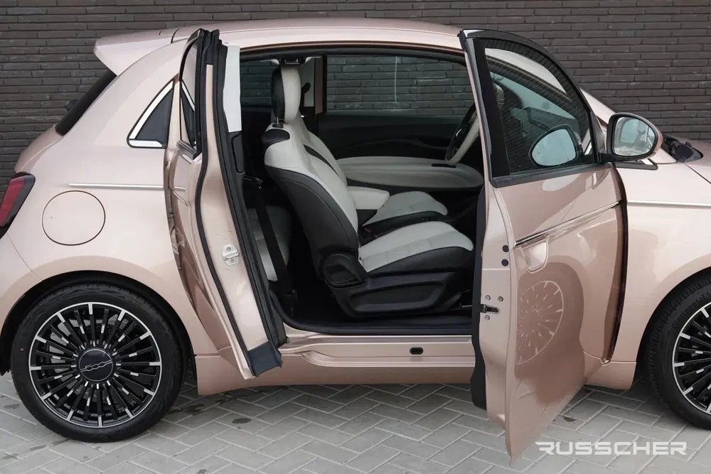 Fiat 500e 118Pk uit 2022, foto 7