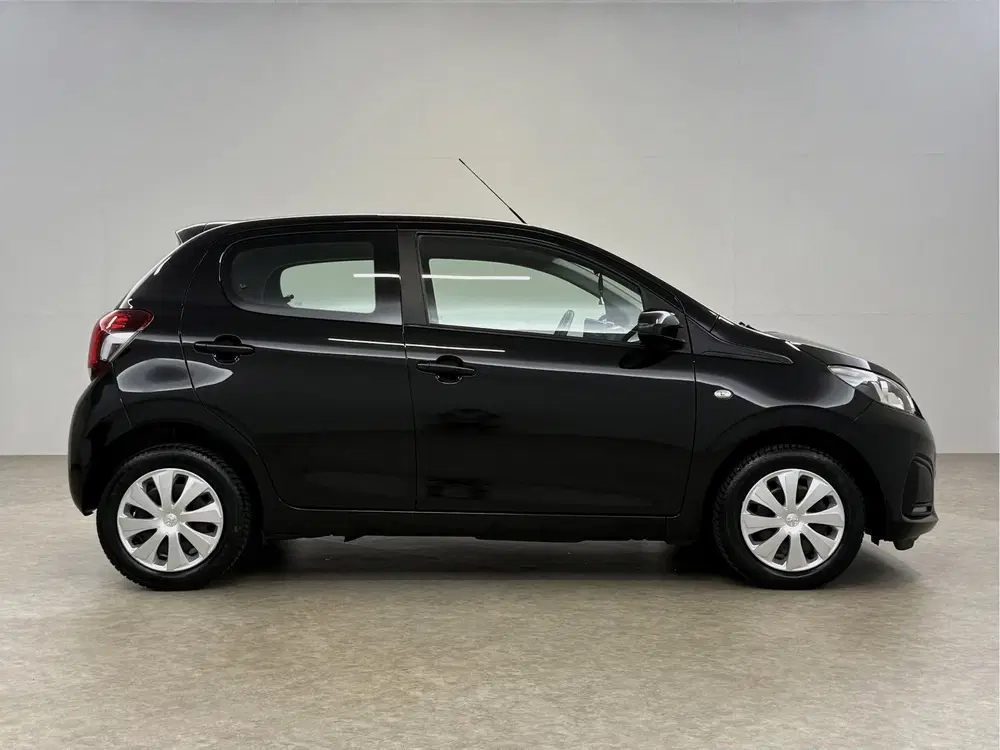 Peugeot 108 1.0 e-VTi Active uit 2022, foto 10