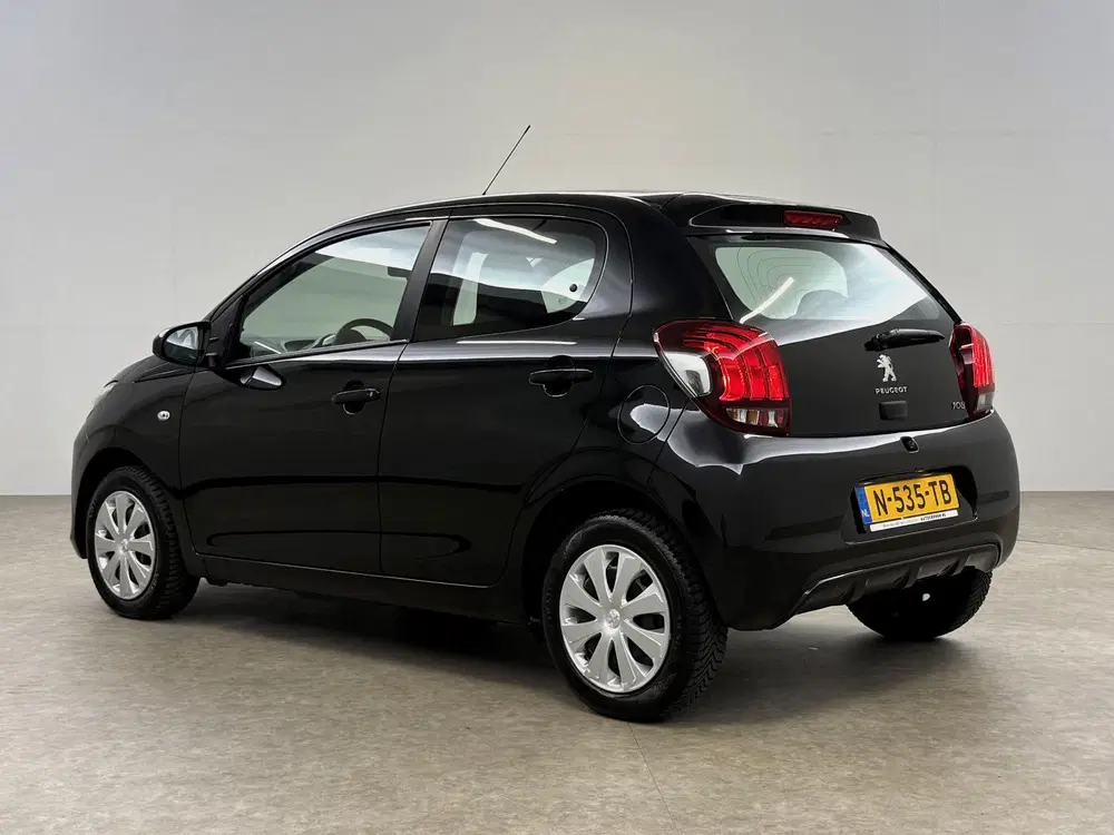 Peugeot 108 1.0 e-VTi Active uit 2022, foto 3