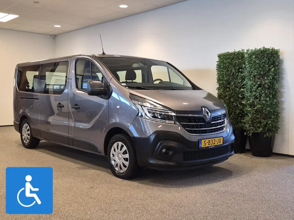 Renault Trafic L2H1 Rolstoelbus Groepsvervoer 5+2 uit 2020