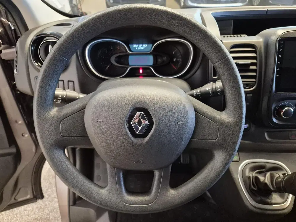 Renault Trafic L2H1 Rolstoelbus Groepsvervoer 5+2 uit 2020, foto 15
