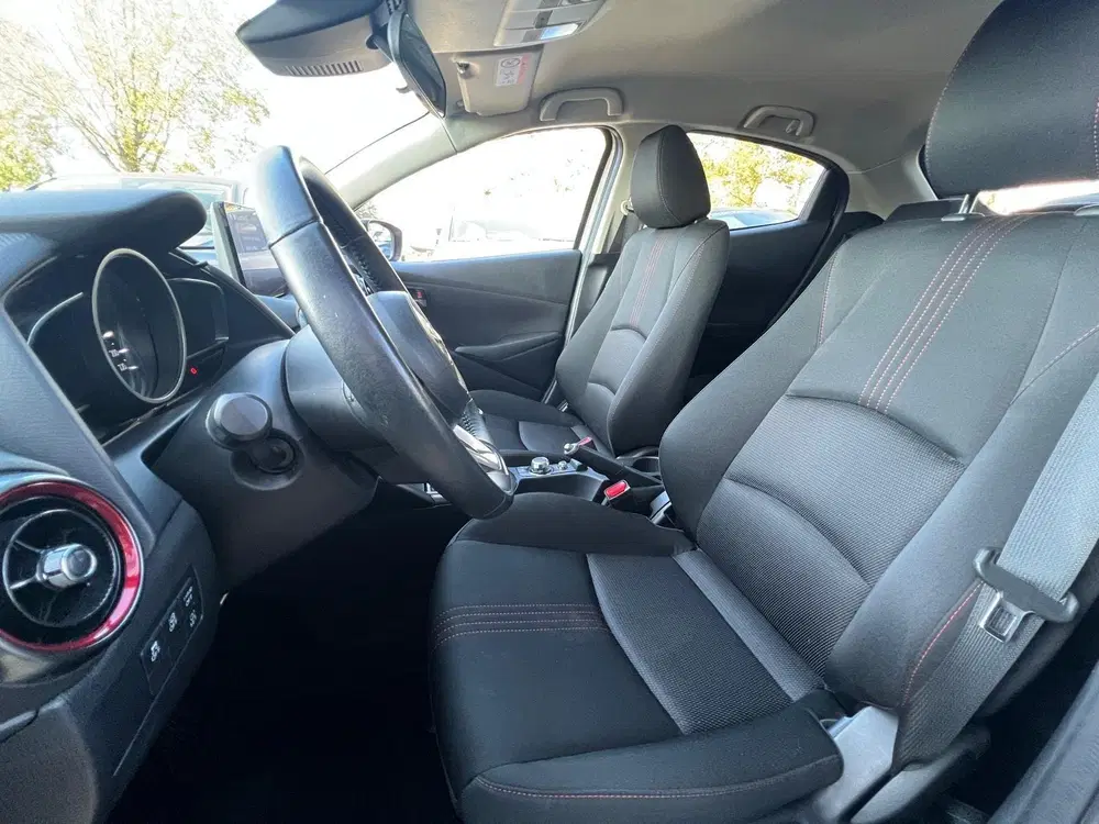 Mazda 2 1.5 e-SkyActiv-G 90 Homura uit 2023, foto 10