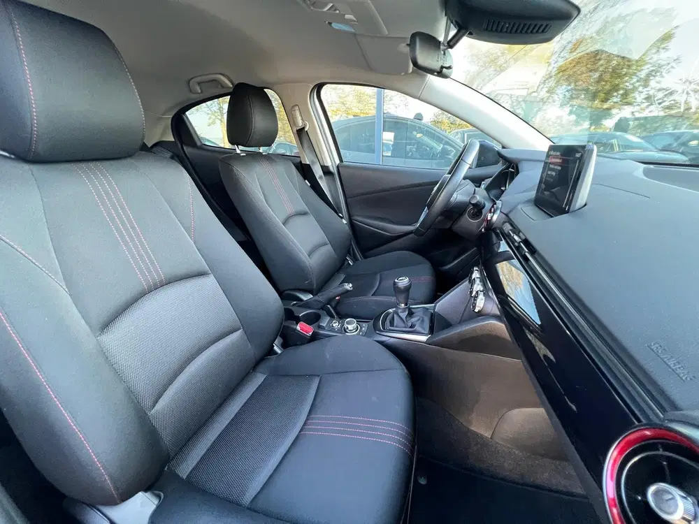 Mazda 2 1.5 e-SkyActiv-G 90 Homura uit 2023, foto 12
