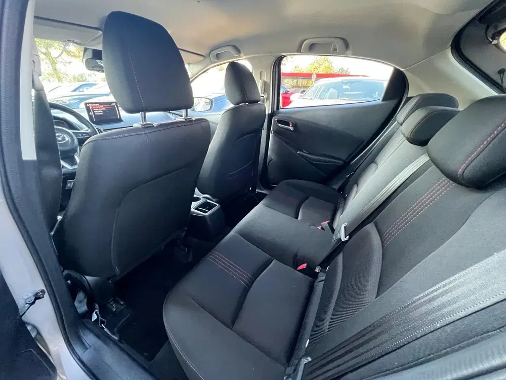 Mazda 2 1.5 e-SkyActiv-G 90 Homura uit 2023, foto 13