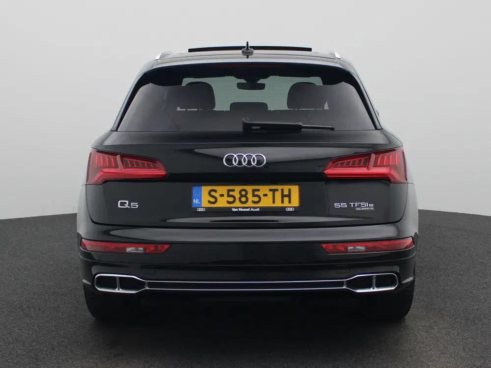 Audi Q5 55 TFSI e quattro Competition uit 2021, foto 5