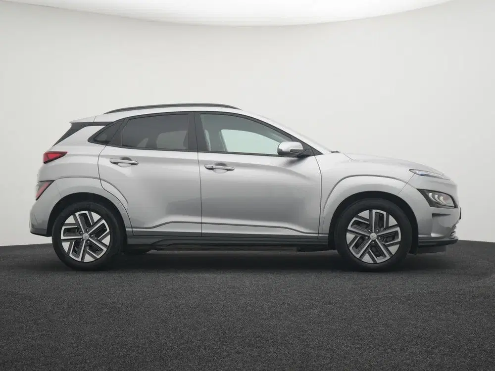 Hyundai KONA EV Comfort 39 kWh uit 2023, foto 11