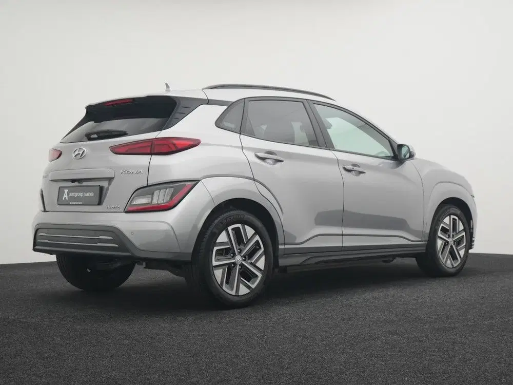 Hyundai KONA EV Comfort 39 kWh uit 2023, foto 2