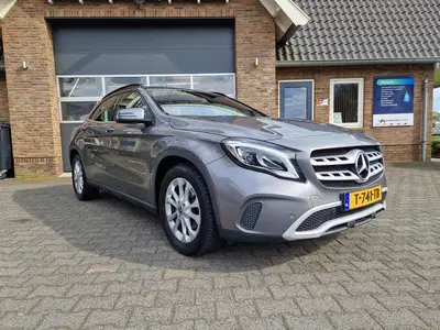 Mercedes-Benz GLA 180 Business Solution Mercedes-benz uit 2019