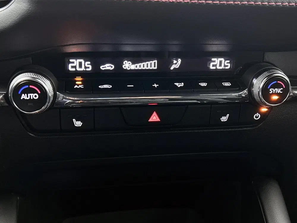 Mazda 3 2.5 e-SkyActiv-G M Hybrid 140 Homura Navga uit 2025, foto 10