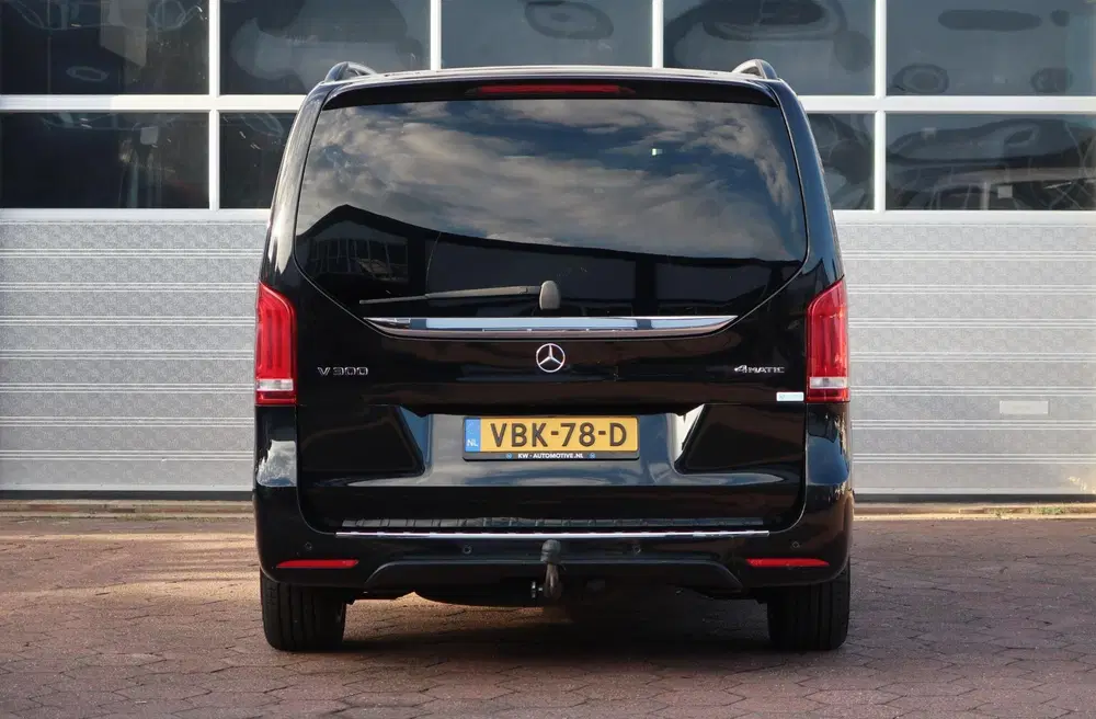 Mercedes-Benz V-Klasse 300d 4-MATIC Lang DC Avantgarde Editi uit 2019, foto 15