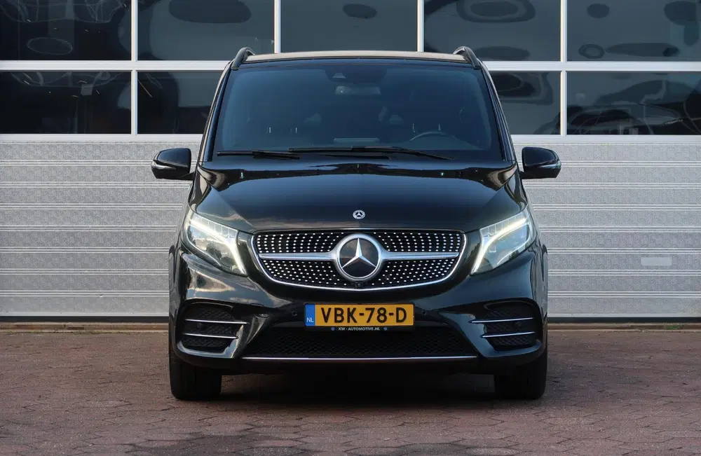 Mercedes-Benz V-Klasse 300d 4-MATIC Lang DC Avantgarde Editi uit 2019, foto 5
