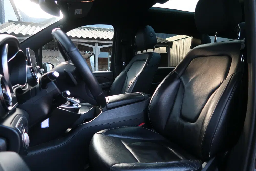 Mercedes-Benz V-Klasse 300d 4-MATIC Lang DC Avantgarde Editi uit 2019, foto 9