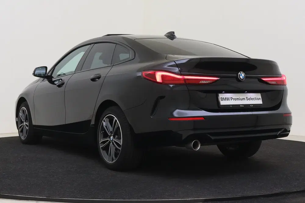 BMW 2-serie Coupé 218i High Executive Sport Line Autom uit 2023, foto 15