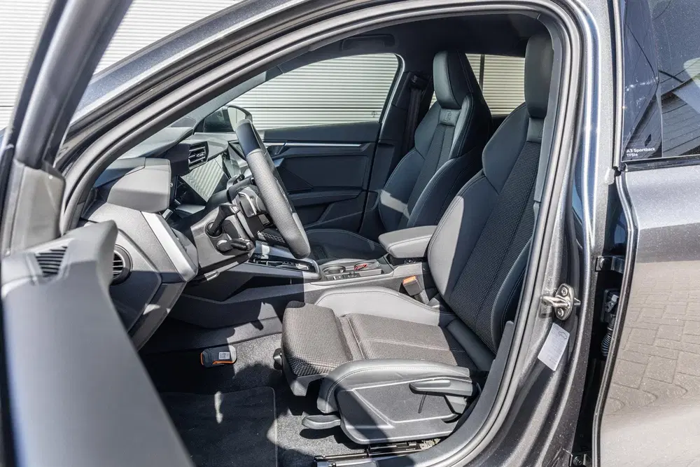 Audi A3 40 TFSIe 204pk S edition uit 2026, foto 4