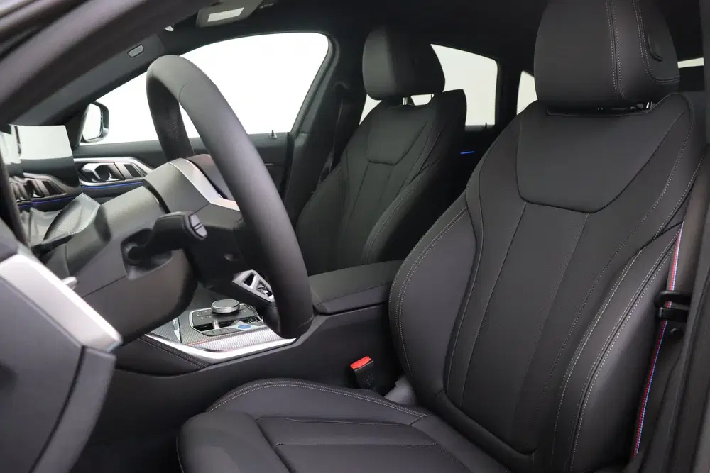 BMW i4 eDrive40 M Sport uit 2026, foto 8