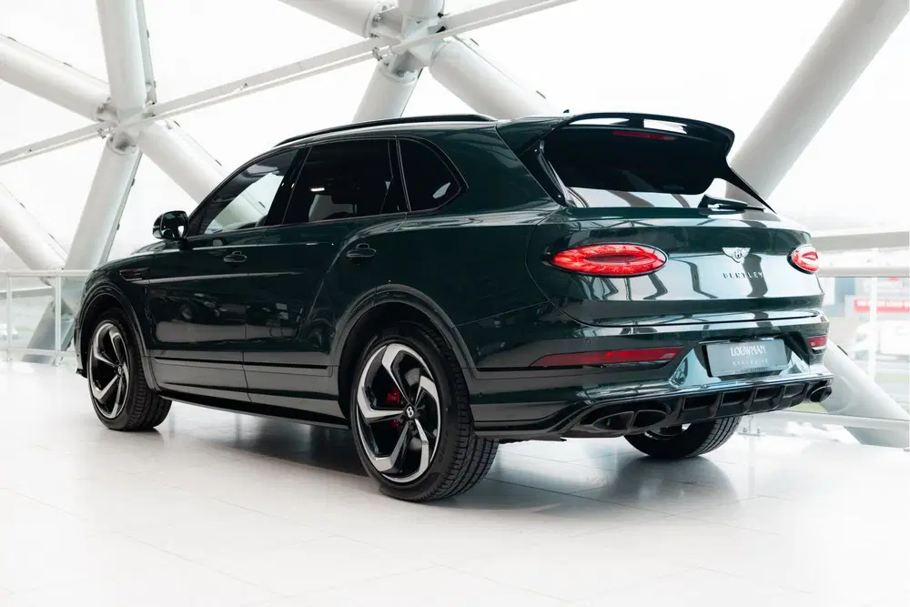 Bentley Bentayga uit 2023, foto 2