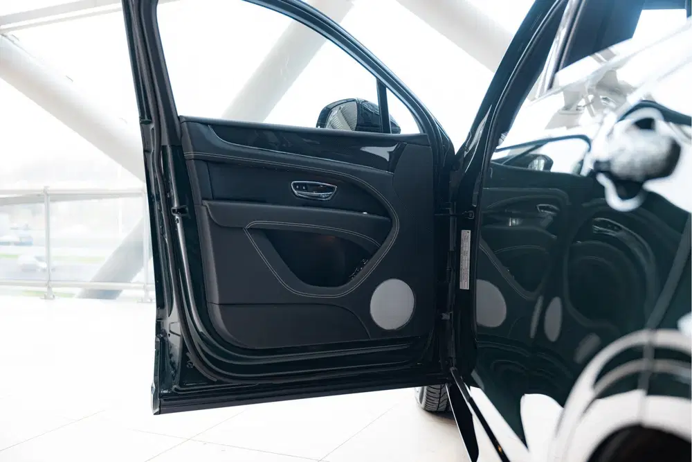 Bentley Bentayga uit 2023, foto 3