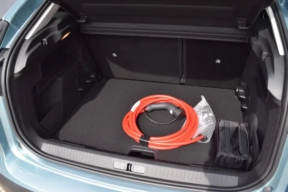 Citroën C4 Citroen Ë-C4 Feel Pack 50 kWh 136pk uit 2023, foto 13