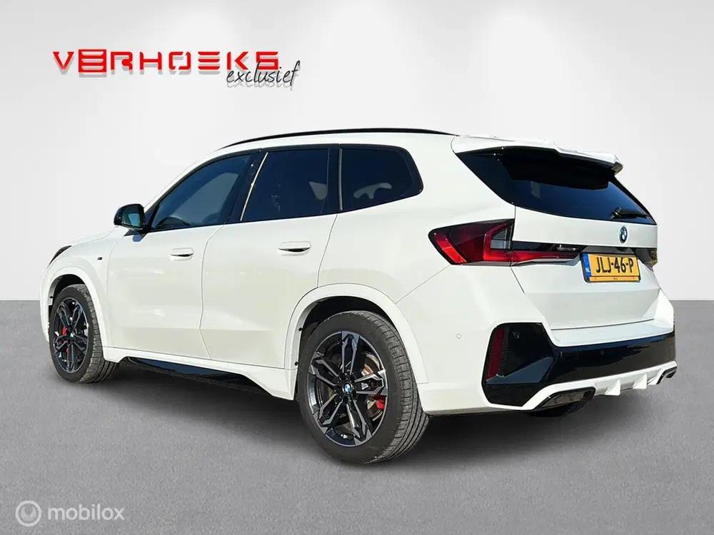 BMW iX1 eDrive20 67 kWh M Sport Edition uit 2025, foto 2
