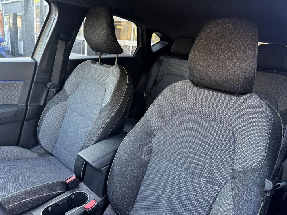 Renault Captur 1.8 E-Tech full hybrid 160 techno uit 2025, foto 11