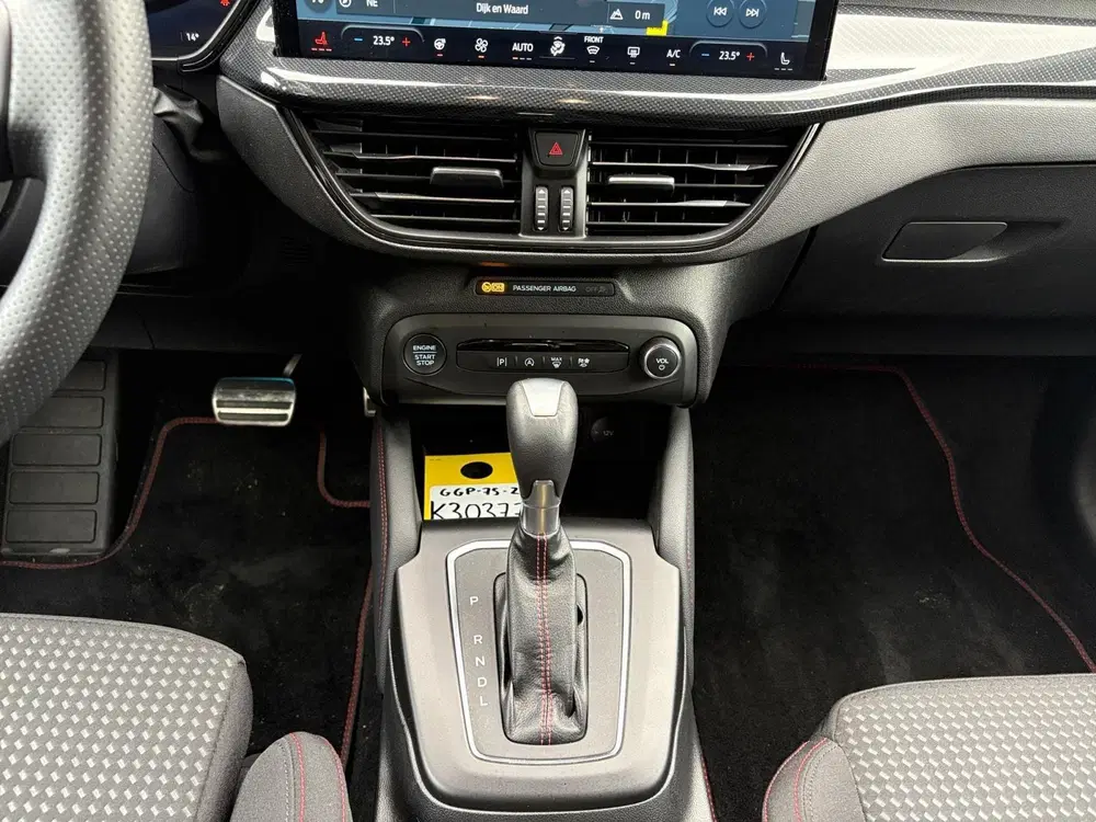 Ford Focus 1.0 EcoBoost Hybrid ST Line X uit 2024, foto 12
