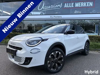 Fiat 600 1.2 Hybrid la prima Achteruitrijcamera uit 2025