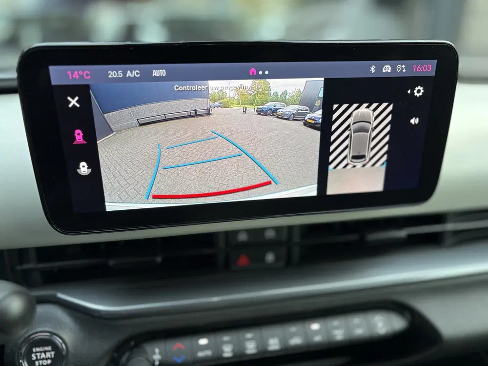 Fiat 600 1.2 Hybrid la prima Achteruitrijcamera uit 2025, foto 11