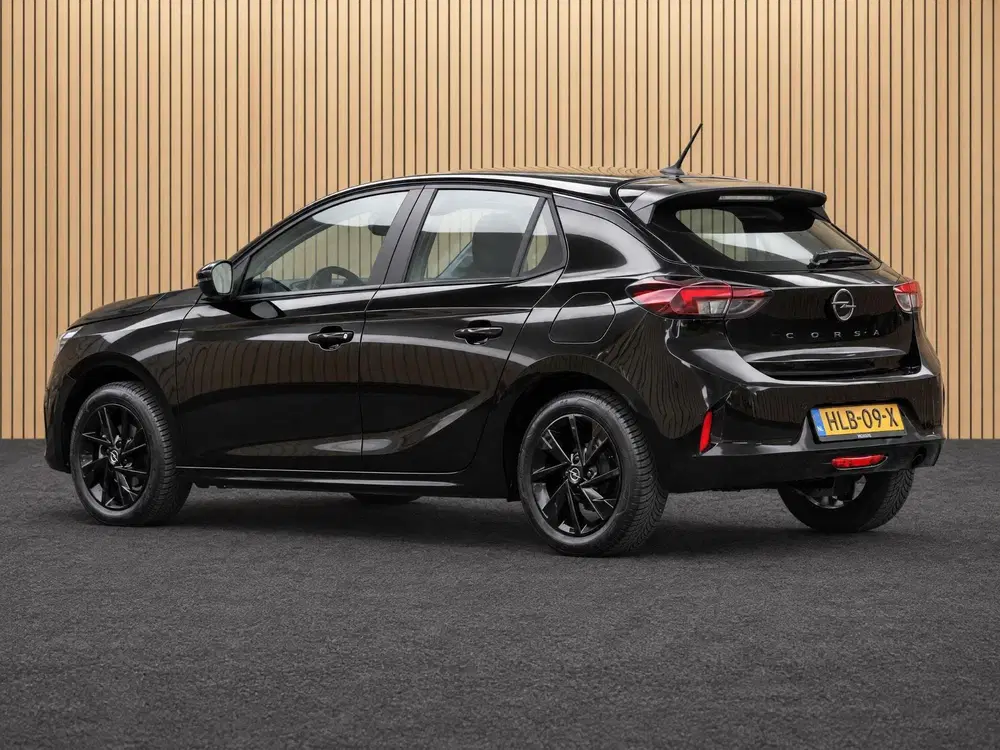 Opel Corsa 1.2 Edition uit 2025, foto 2