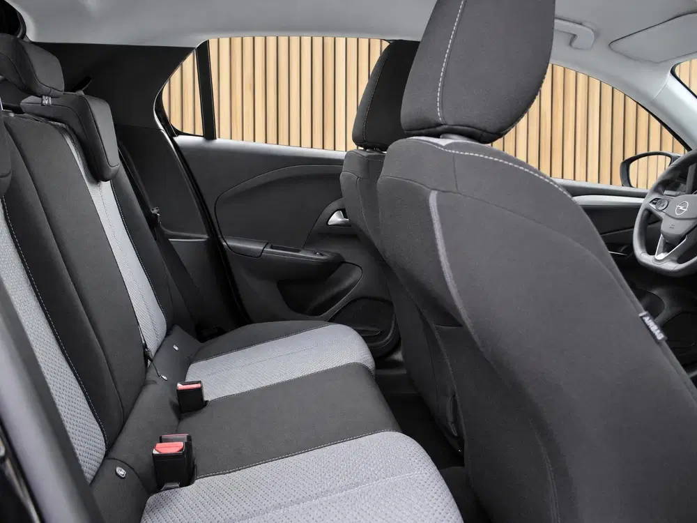 Opel Corsa 1.2 Edition uit 2025, foto 8