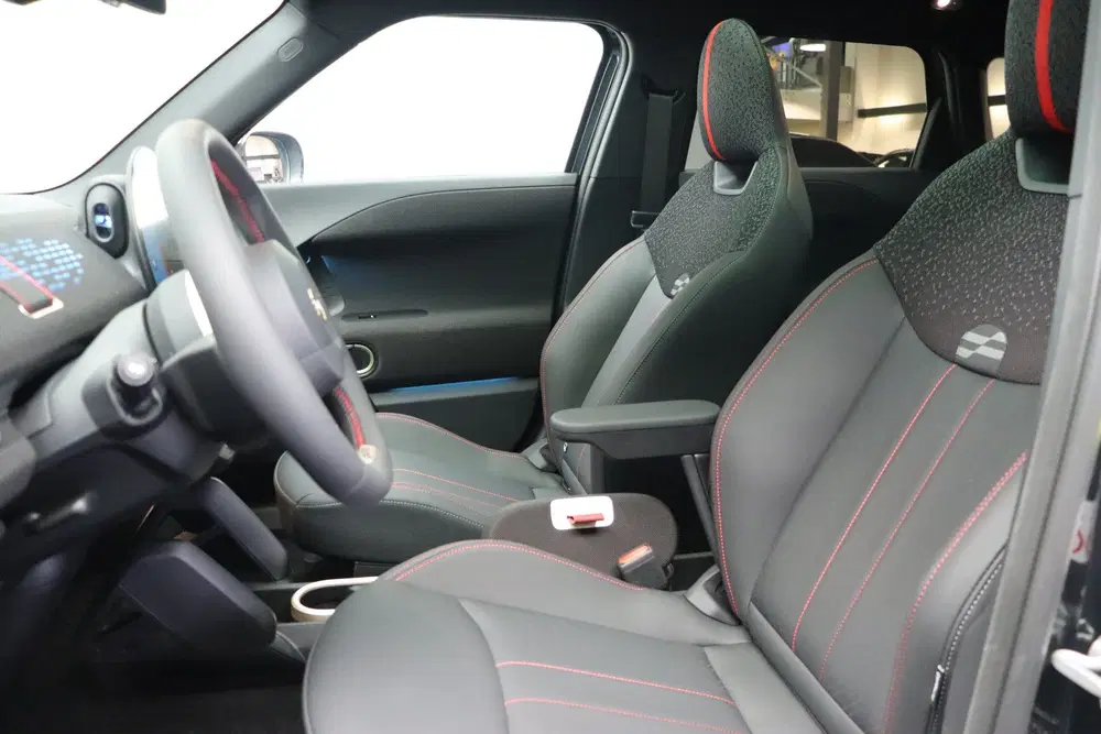 Mini Aceman SE uit 2026, foto 10