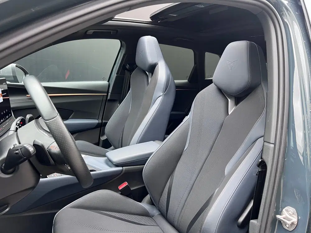 Cupra Terramar CUPRA Terramar 1.5 TSI e-Hybrid VZ Perform uit 2025, foto 12