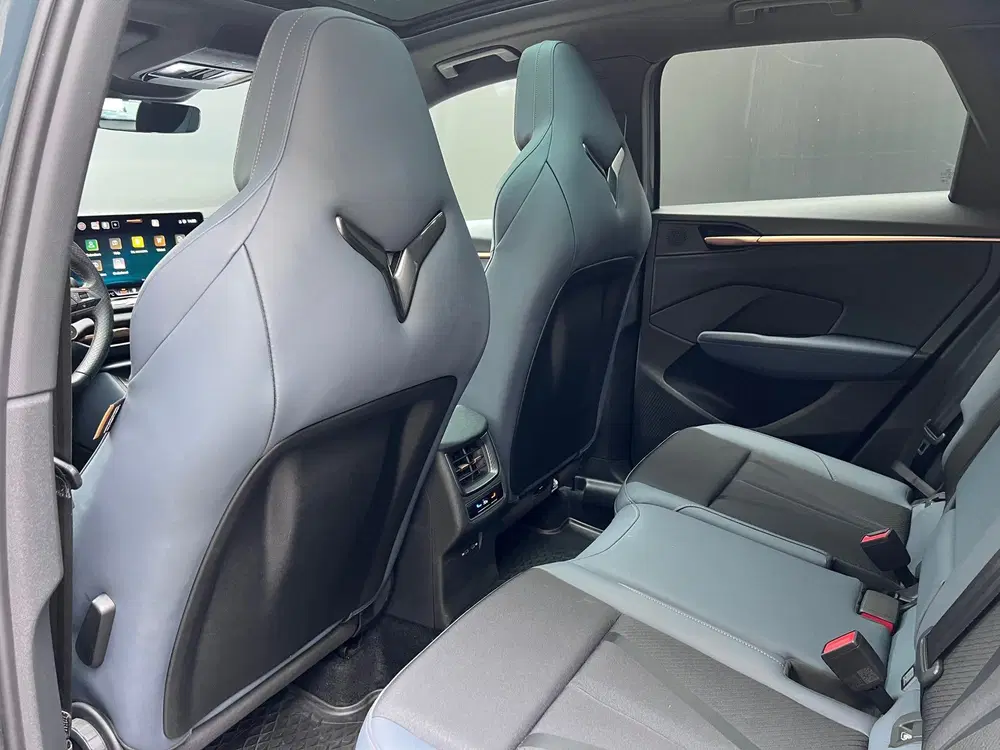 Cupra Terramar CUPRA Terramar 1.5 TSI e-Hybrid VZ Perform uit 2025, foto 15