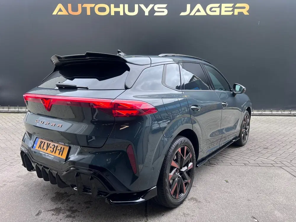 Cupra Terramar CUPRA Terramar 1.5 TSI e-Hybrid VZ Perform uit 2025, foto 7