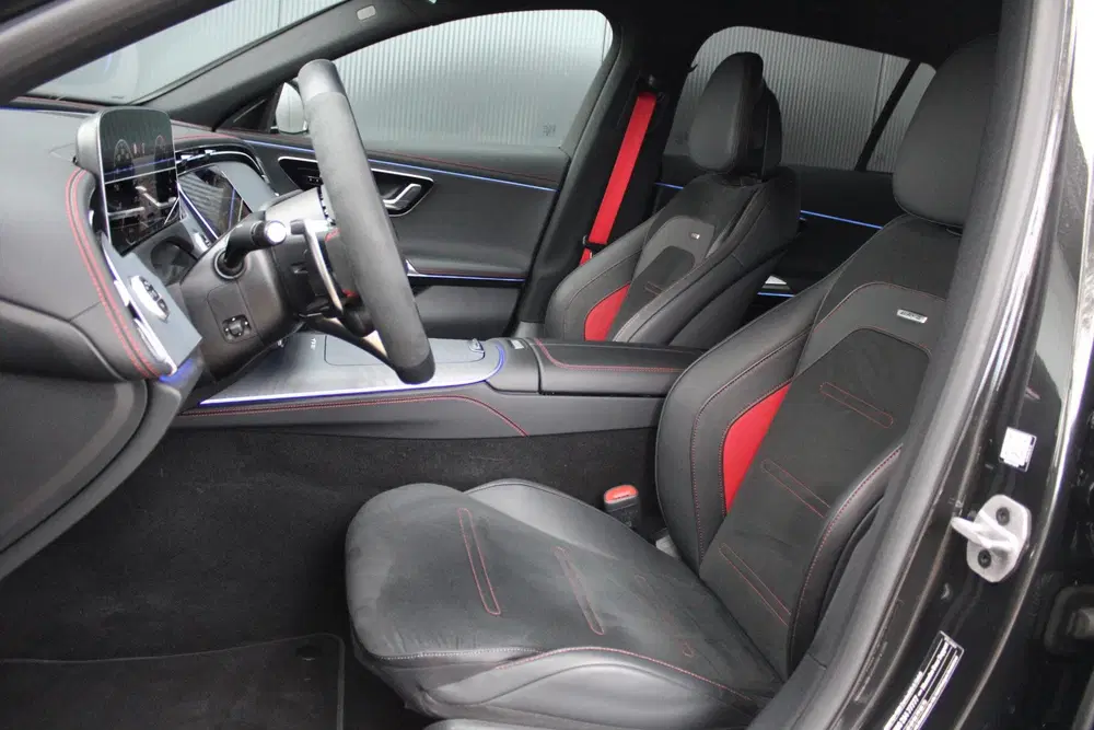 Mercedes-Benz E-Klasse 53 AMG 4MATIC+ uit 2025, foto 4