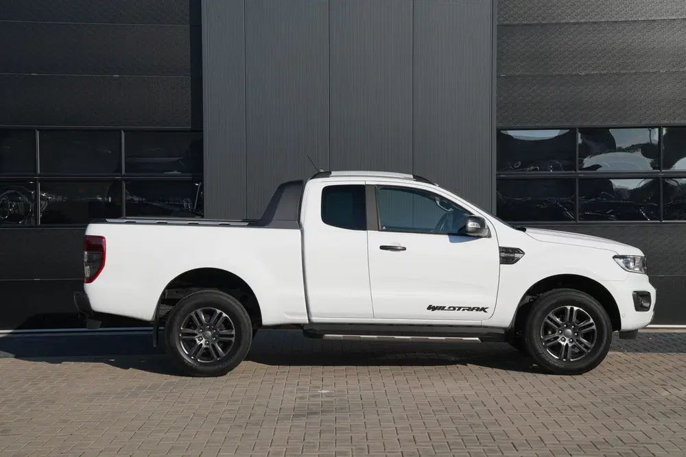Ford Ranger 2.0 EcoBlue Wildtrak Supercab 213pk 3.5t T uit 2023, foto 4