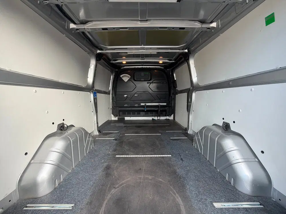 Ford Transit Custom 300 2.0 TDCI L2H1 Airco uit 2020, foto 13