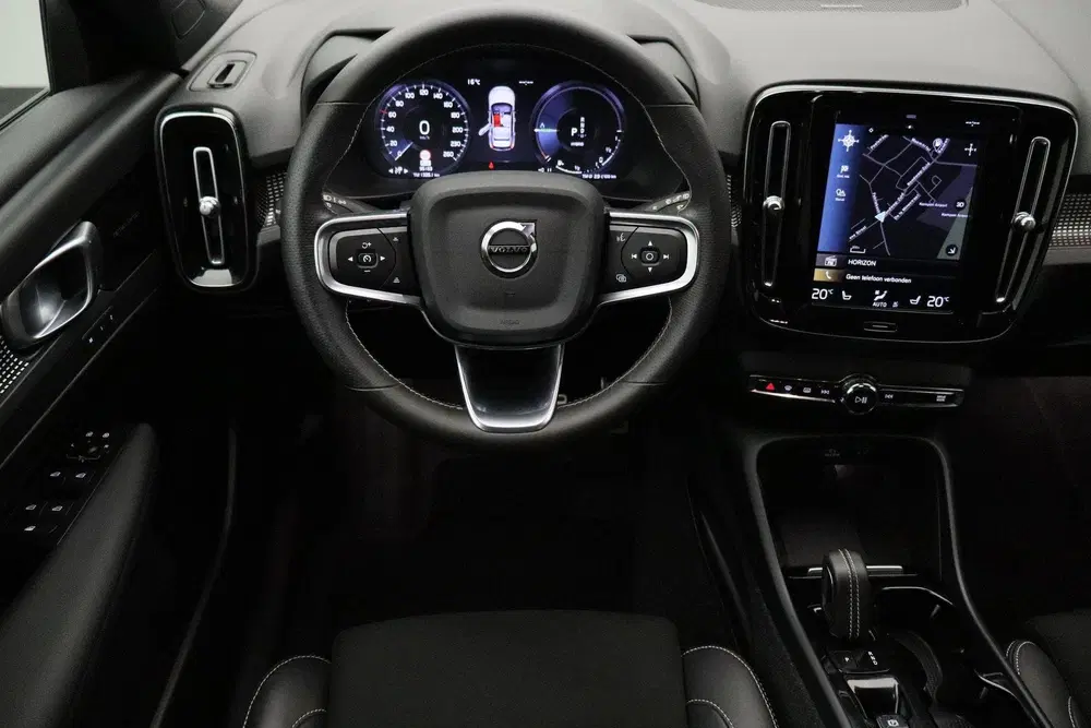 Volvo XC40 1.5 T5 Recharge Inscription 2021 uit 2021, foto 2