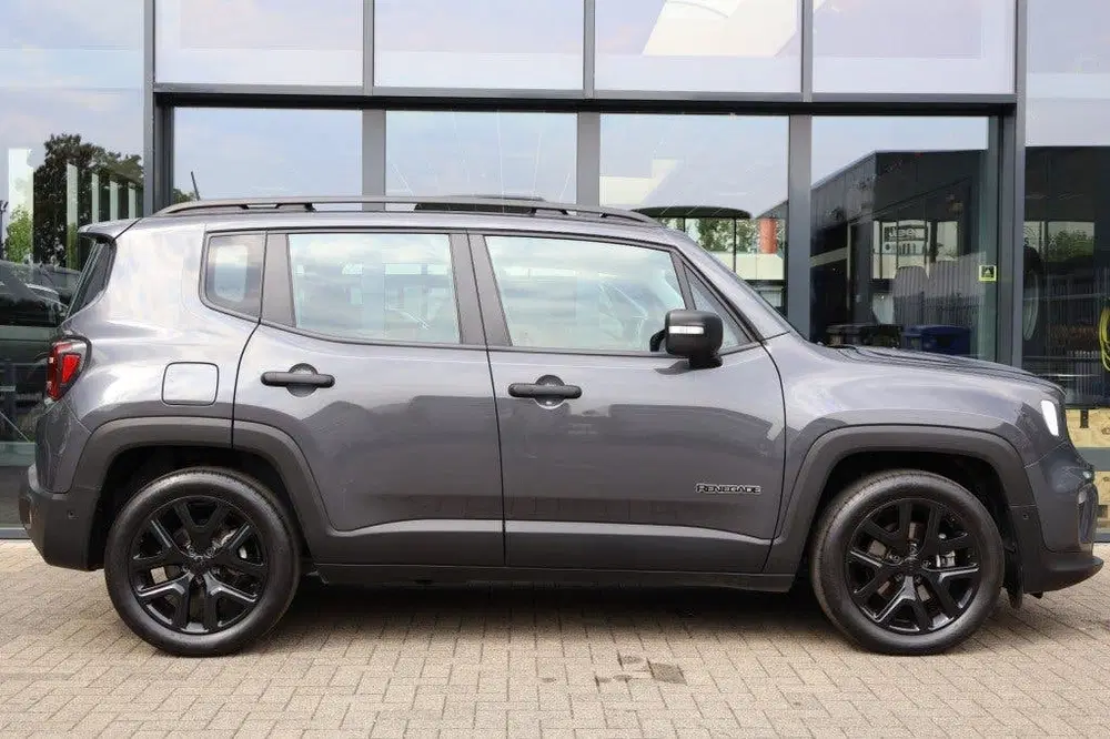 Jeep Renegade 1.5T E-HYBRID 18 Inch Night Eagle uit 2025, foto 13