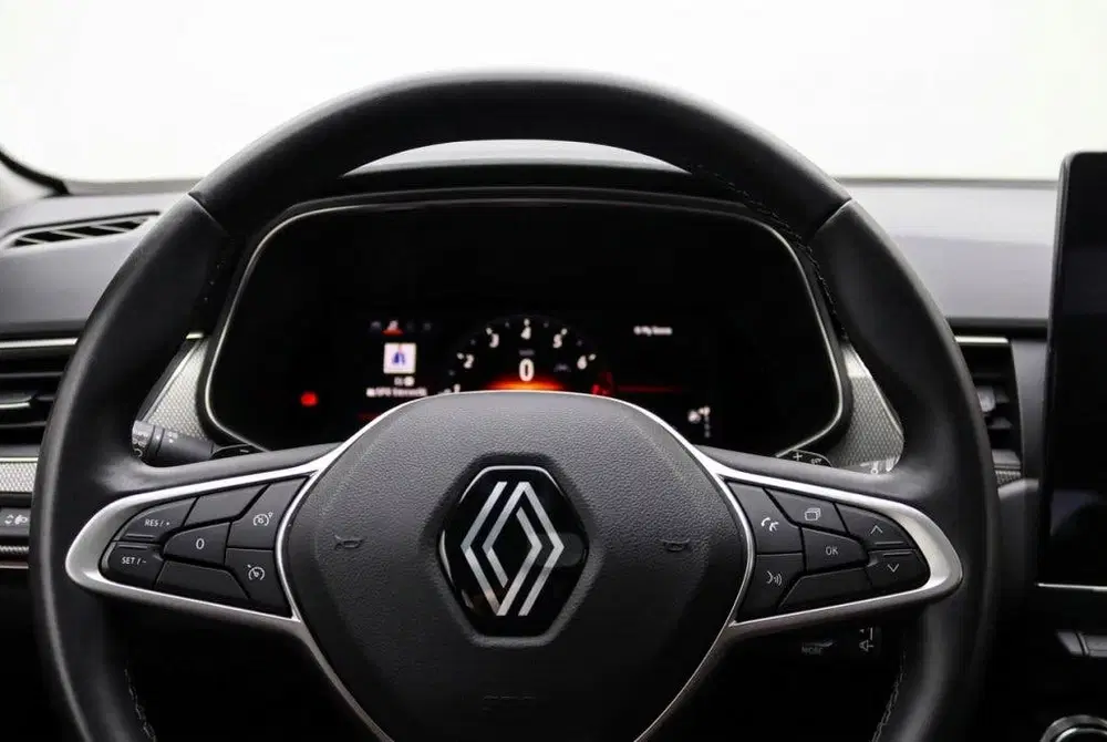 Renault Arkana 1.3 Mild Hybrid Techno Pano l Camera l Key uit 2024, foto 11
