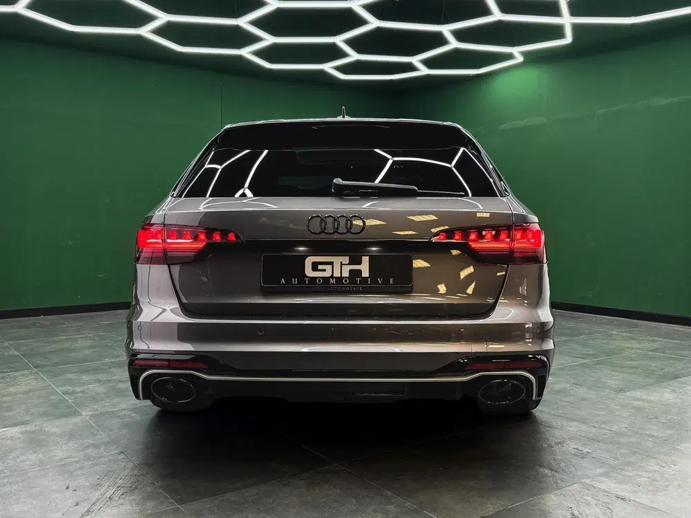 Audi A4 40 TFSI S-Line Camera uit 2019, foto 8