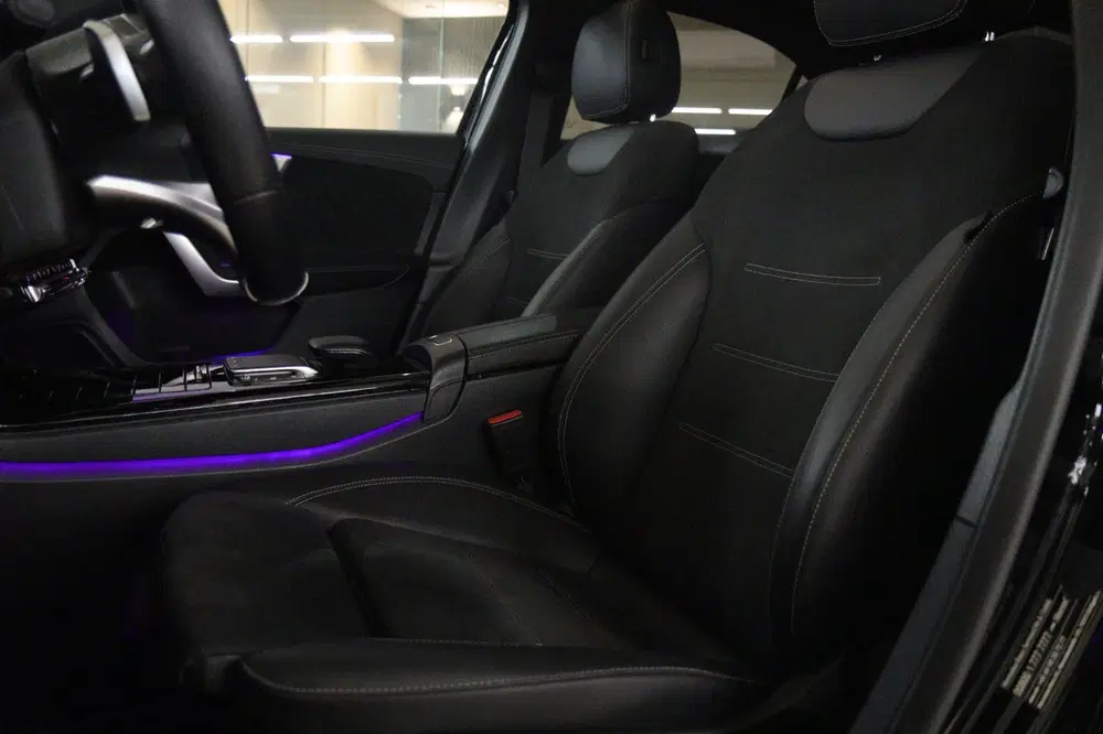 Mercedes-Benz A-Klasse 250 e Premium Plus AMG NIGHT PAKKET P uit 2020, foto 10