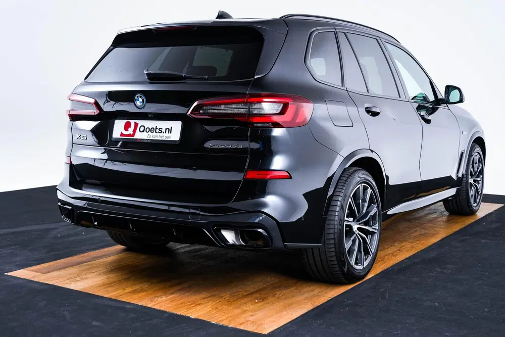 BMW X5 xDrive45e High Executive M Sport uit 2023, foto 2