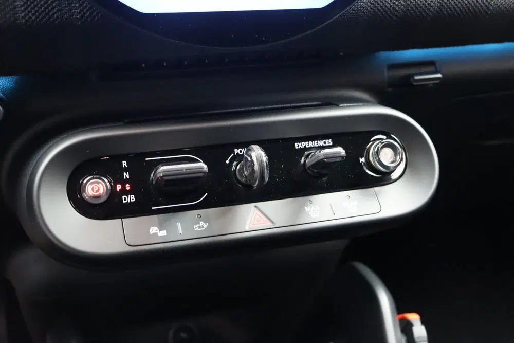 Mini Hatchback Cooper SE uit 2026, foto 15