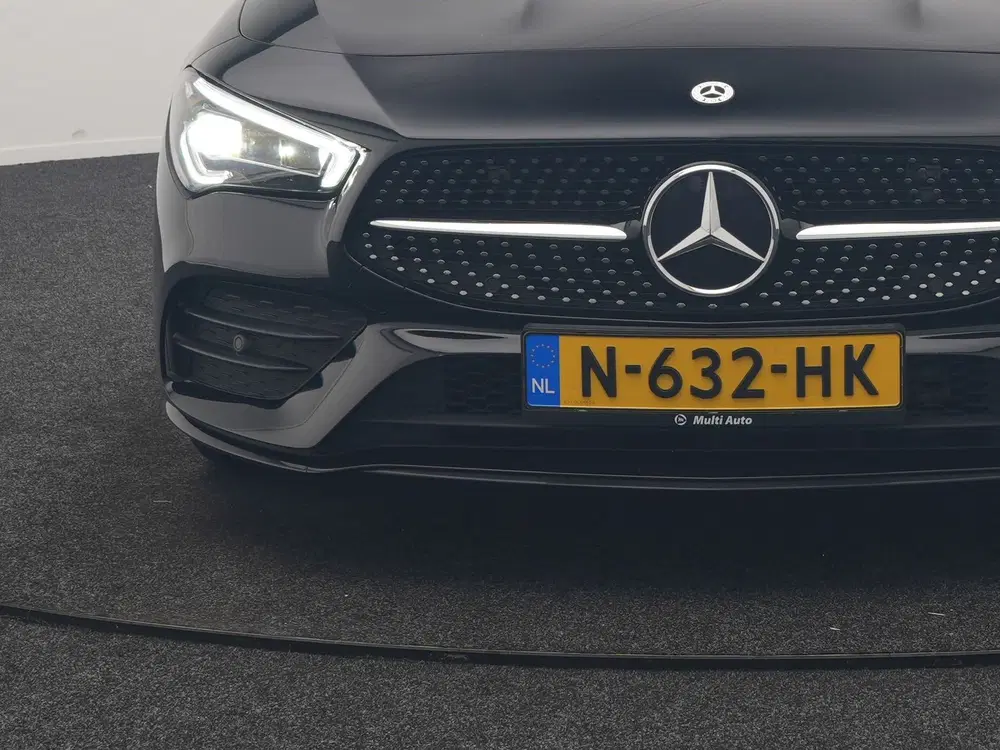 Mercedes-Benz CLA 200 Business Solutio uit 2022, foto 13