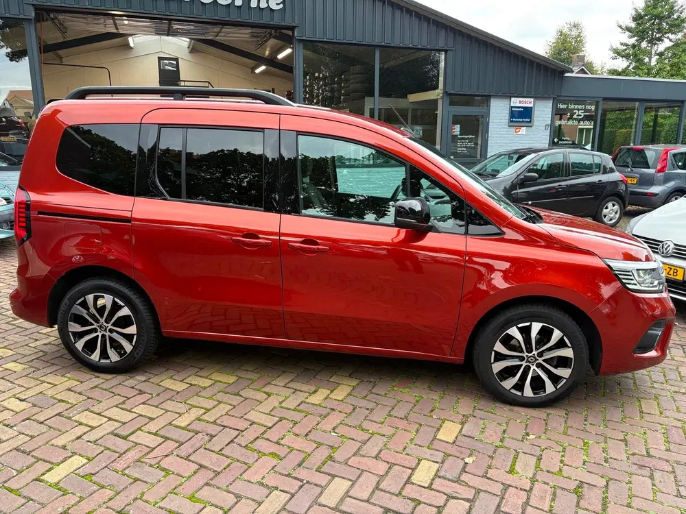 Renault Kangoo Automaat groot navigatie uit 2022, foto 2