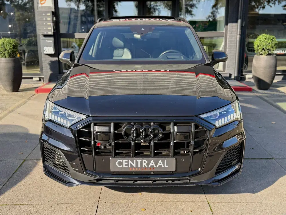 Audi SQ7 4.0 TFSI SQ7 quattro Pano uit 2020, foto 2