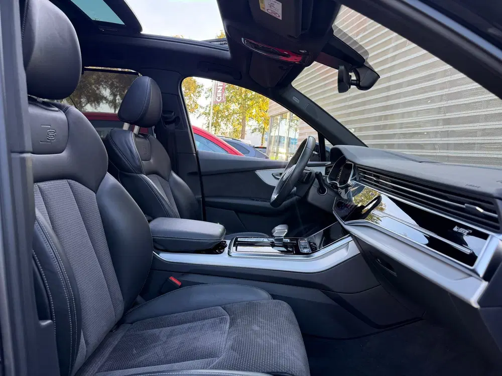 Audi SQ7 4.0 TFSI SQ7 quattro Pano uit 2020, foto 7