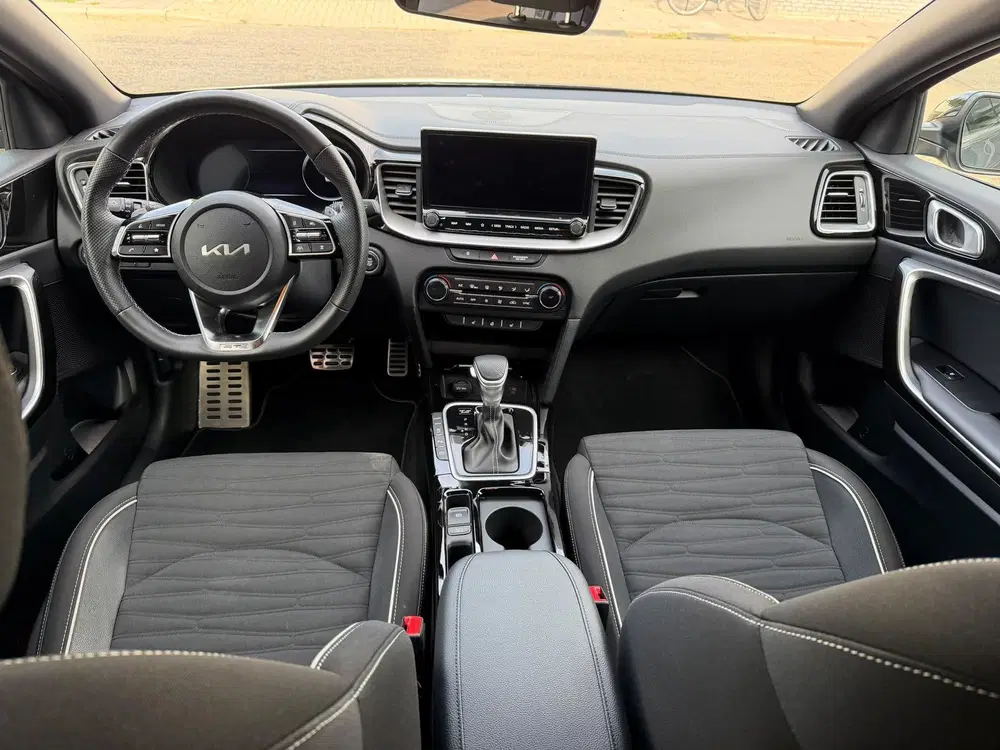 Kia ProCeed 1.5 T-GDi GT-Line Automaat uit 2024, foto 13